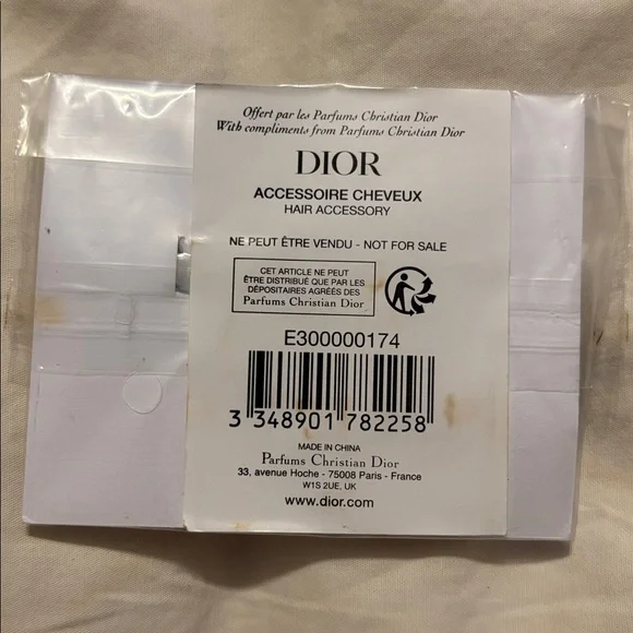 Dior GWP Pink Logo Hair Clips - Picture 2 of 2